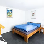 In Radisleben Mit Garten Und Terrasse By Interhome 발렌슈테트